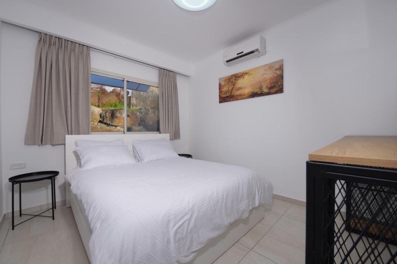 El Viso Verde Luxury Suites Had Nes Exterior photo