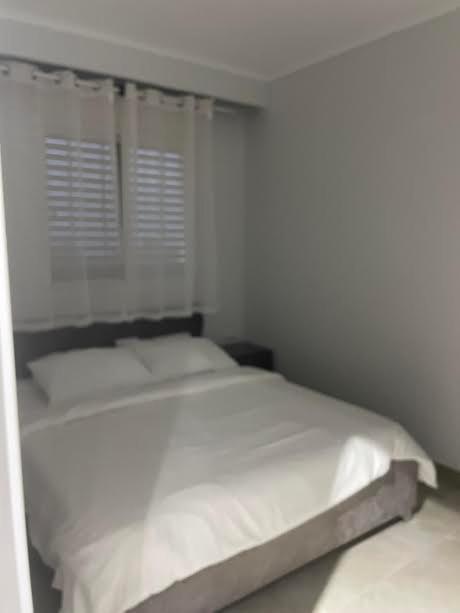 El Viso Verde Luxury Suites Had Nes Exterior photo